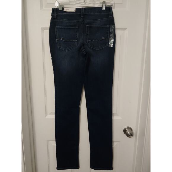 NWT Maurices Mid Rise Straight Leg sz 4 Xlong - Picture 5 of 5